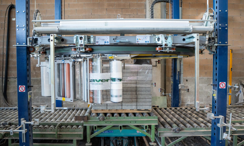 Mantenimiento preventivo de una enfardadora industrial: checklist para evitar paradas